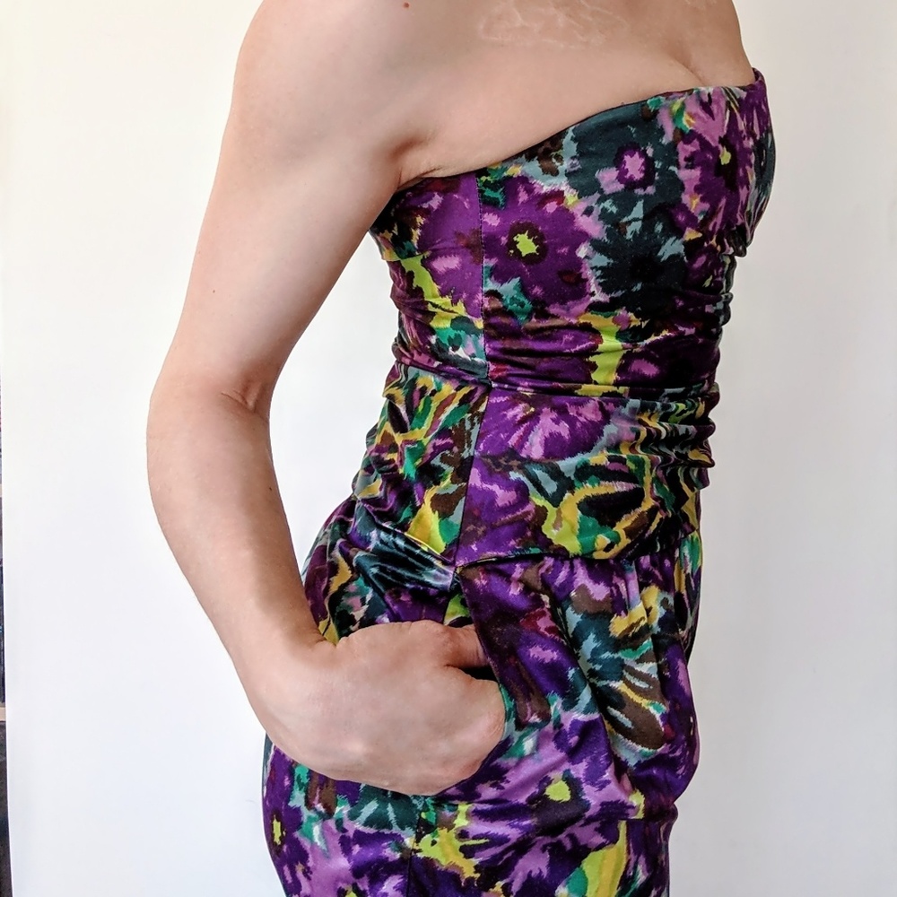 BCBG dress with pockets